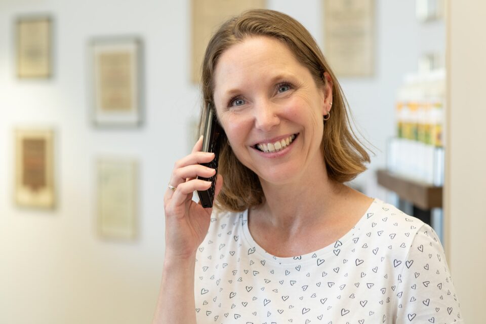 Mitarbeiterin Nadine Hahn